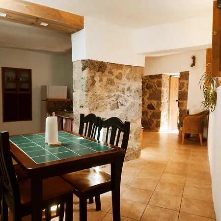 Casas Cuevas, Cabucos *